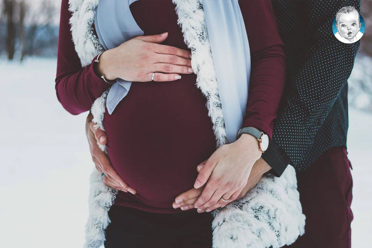 7 Ways to Send Holiday Cheer to New Parents This Year