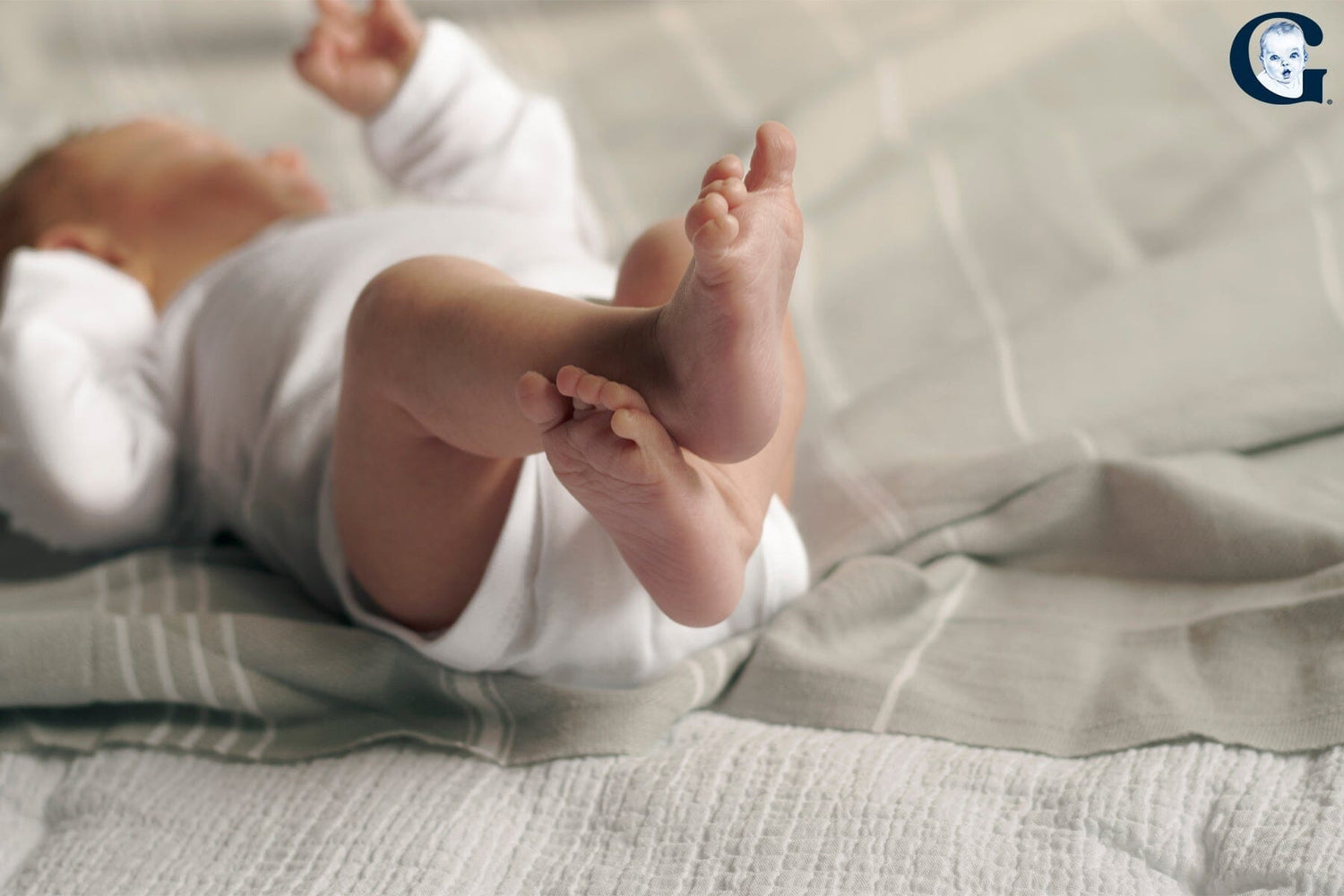 Preemie Clothing Must-Haves: A Parent’s Guide to NICU-Friendly Essentials