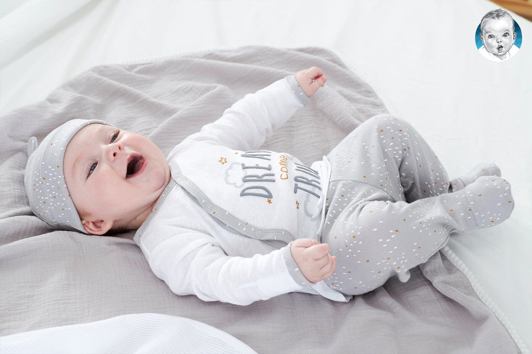 How to Dress Your Newborn in the Winter