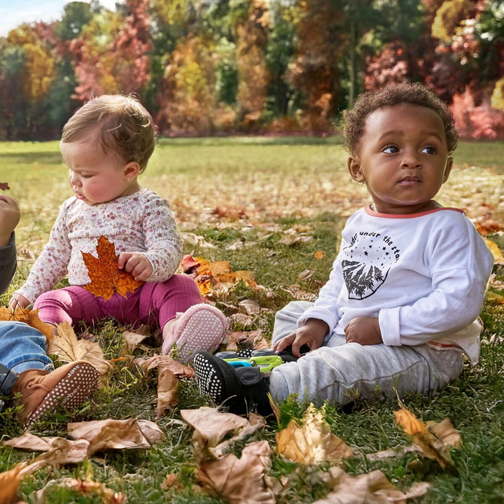 2-Piece Baby Boys White Top & Joggers outfits Gerber® 