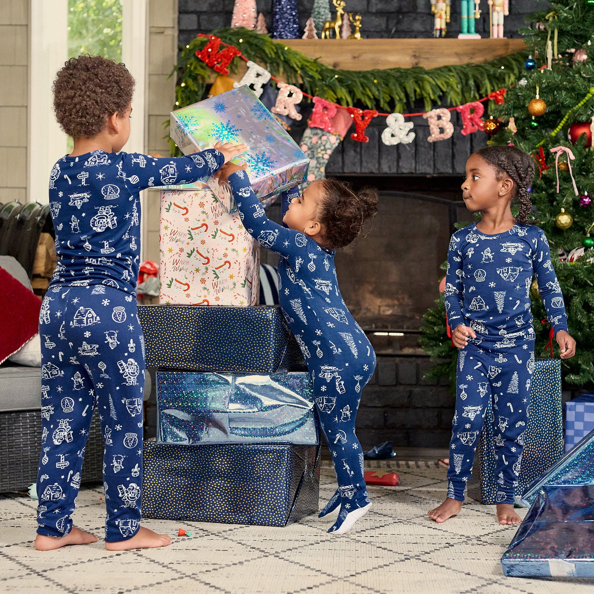 2-Piece Big Kids Neutral Navy Toile Hacci Pajamas sleepwear Gerber® 
