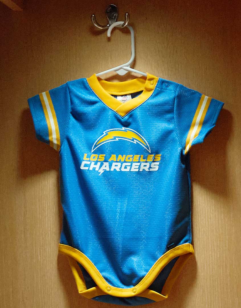 Log Angeles Chargers Jersey for babies and toddlers