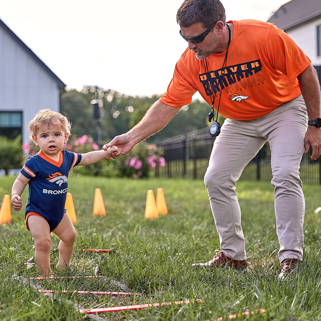 Baby Boys Denver Broncos Short Sleeve Jersey Bodysuit NFL NFL 