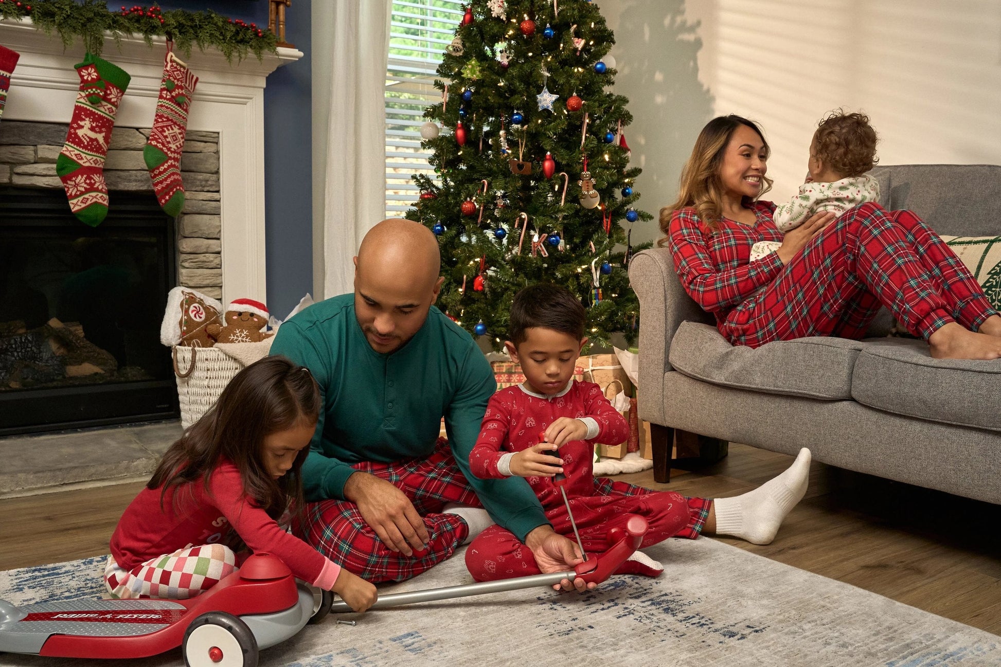 2-Piece Men's Stewart Plaid Hacci Pajama Set sleepwear Gerber® 