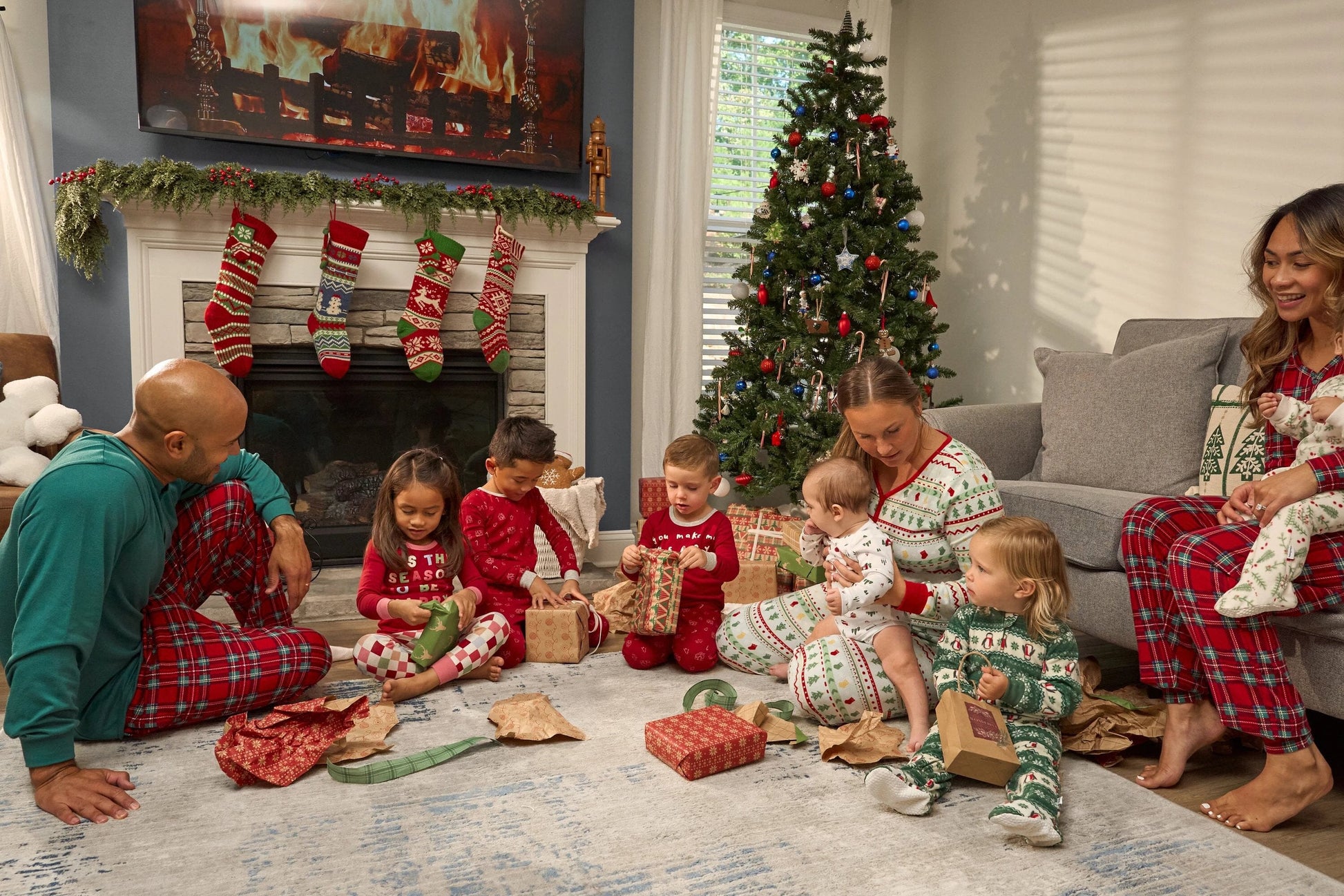 2-Piece Men's Stewart Plaid Hacci Pajama Set sleepwear Gerber® 