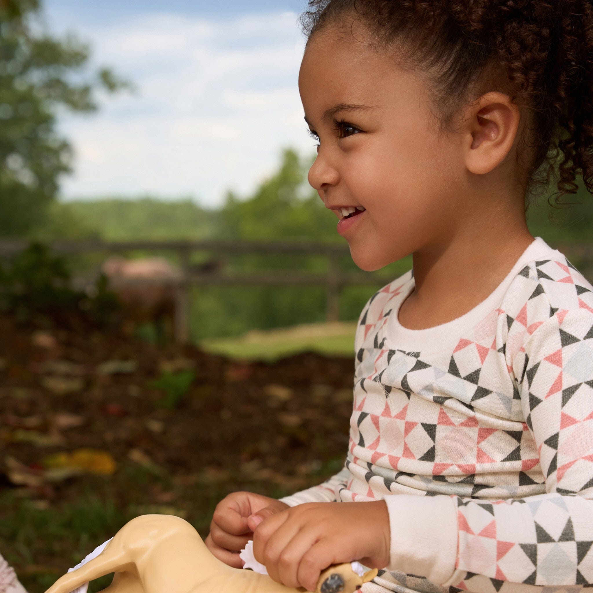 2-Piece Baby Girls Off-White Snug Fitting Footless Pajama Set Sleepwear Gerber® 