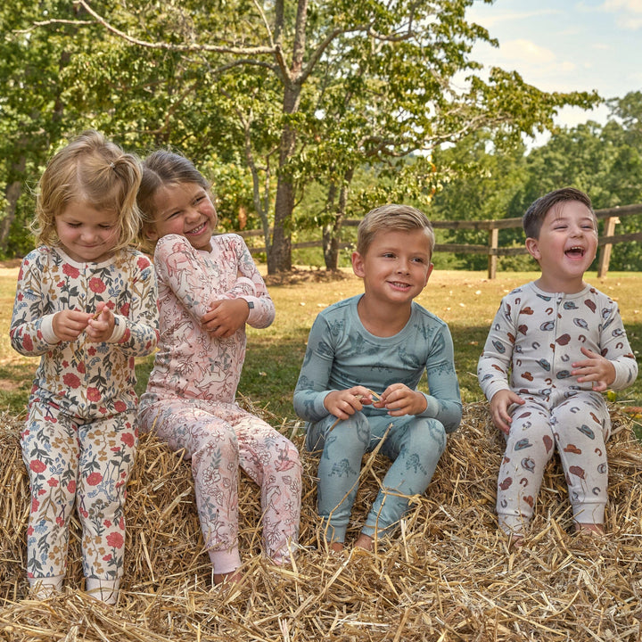 Baby Girls Off-White Snug Fitting Footless Pajamas Sleepwear Gerber® 