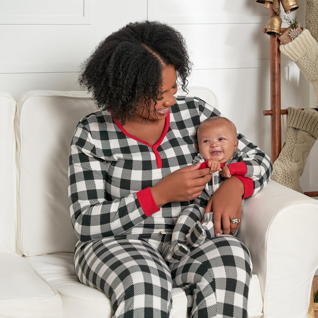2-Piece Women\'s Buffalo Plaid Gerber – Hacci Set Childrenswear Pajama