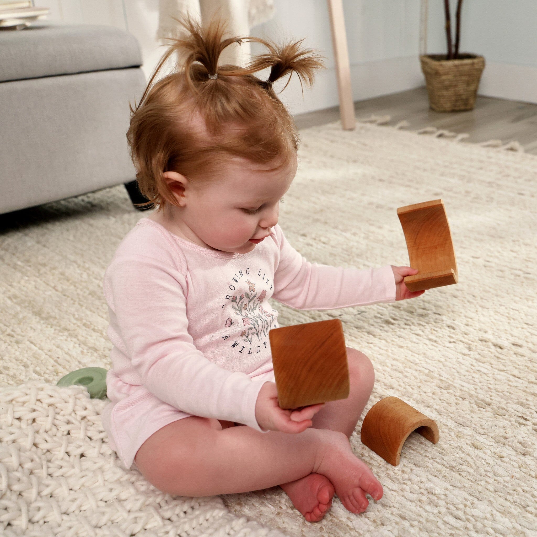 5-Pack Baby Girls Flowers Long Sleeve Bodysuits Onesies Bodysuits Gerber® 