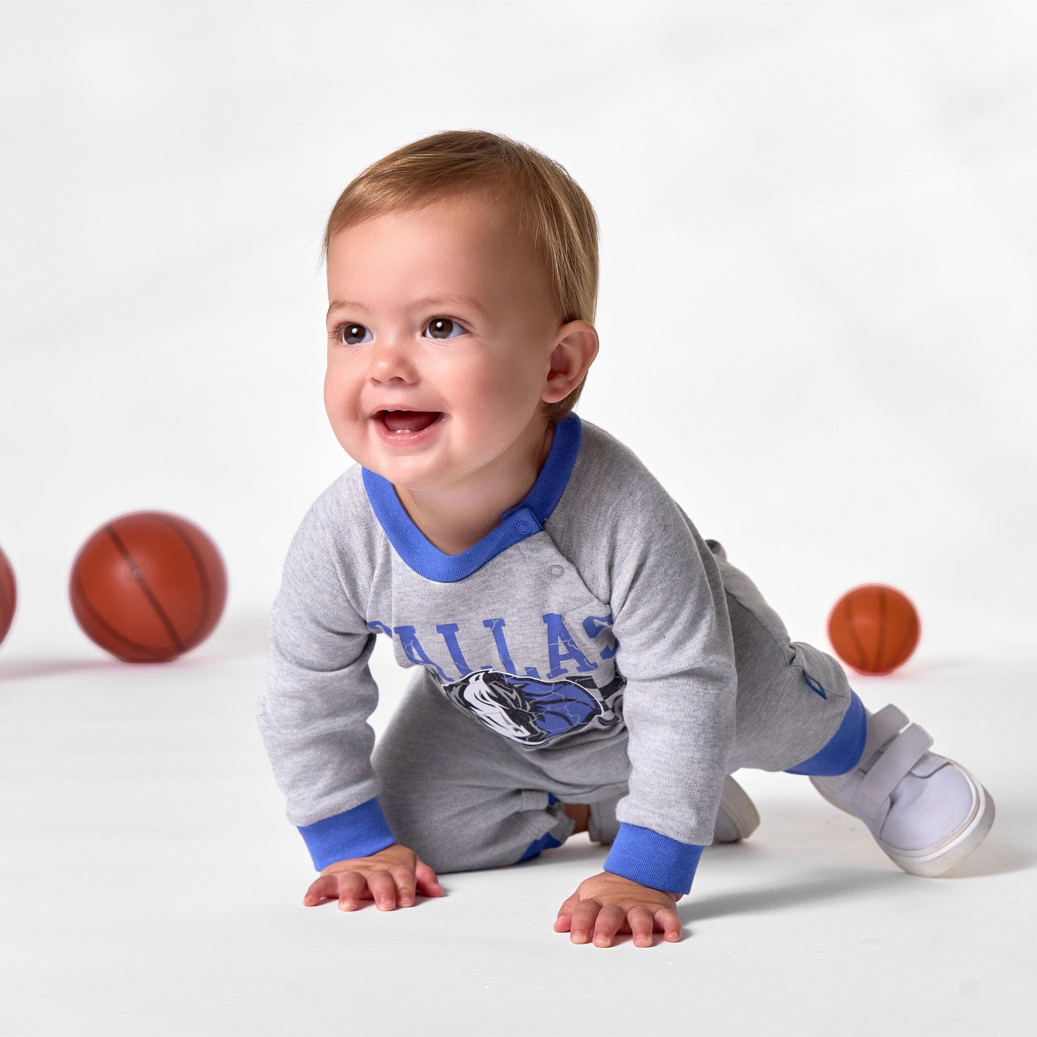 Baby Neutral Dallas Mavericks Romper NBA NBA® 
