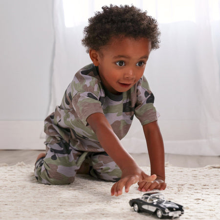 2-Piece Infant & Toddler Boys Green Camo T-Shirt & Jogger Pants Set