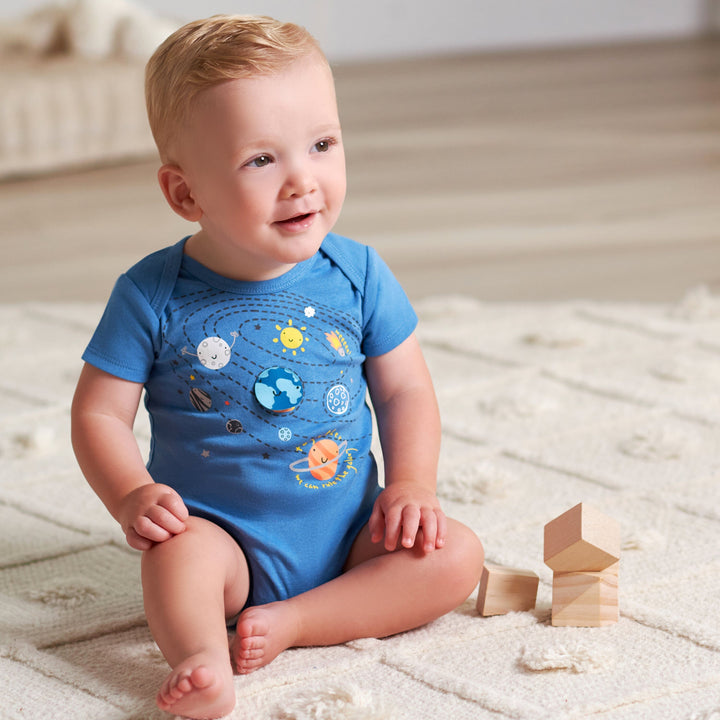 Layette Set Neutral Newborn Clothes Gerber Baby 8-Piece Clothing