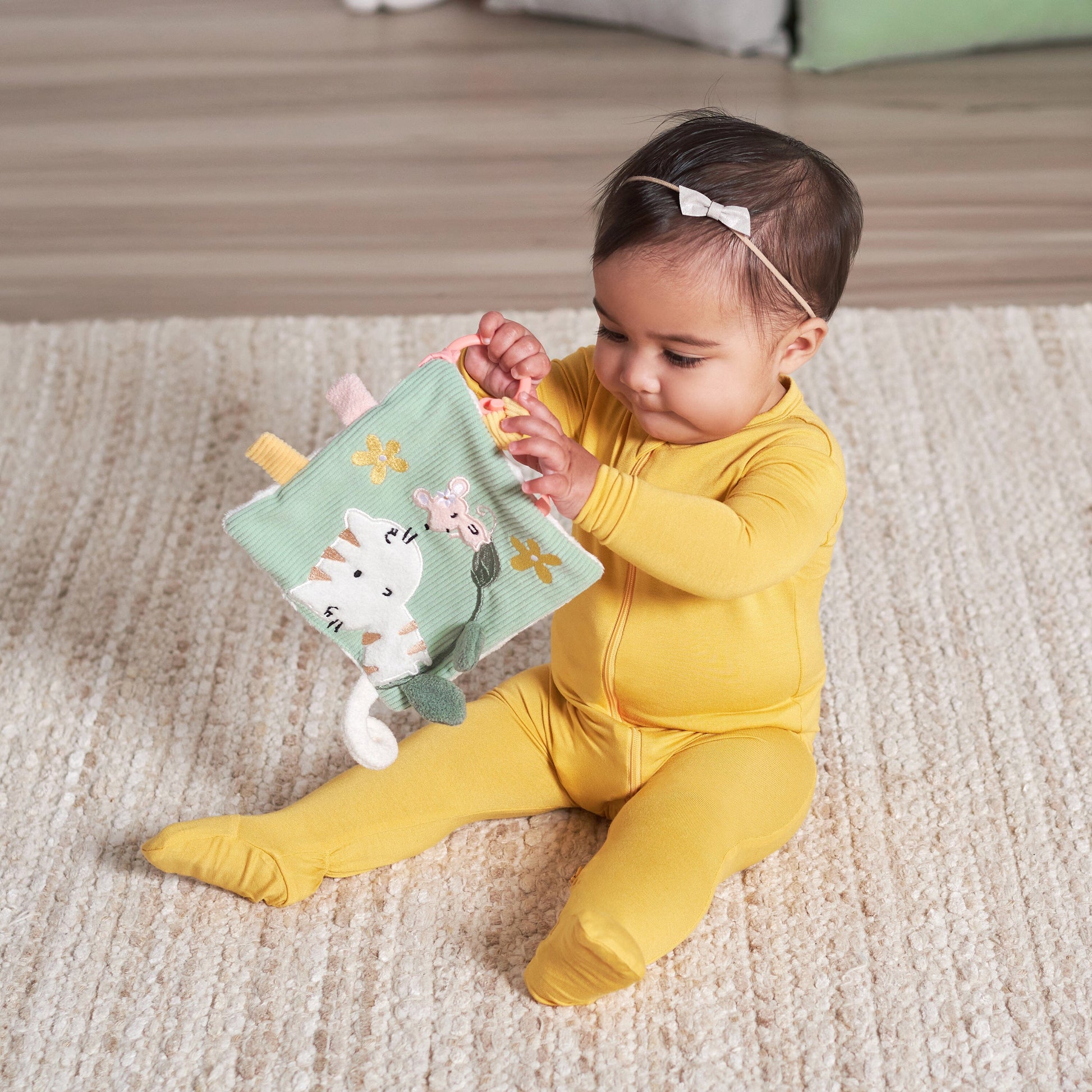 Baby Girls Cat & Mouse Crinkle Toy