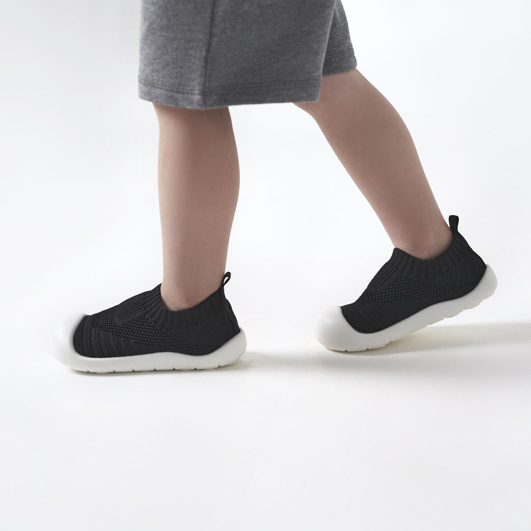 Infant & Toddler Boys Black Stretchy Knit Slip-On Sneaker