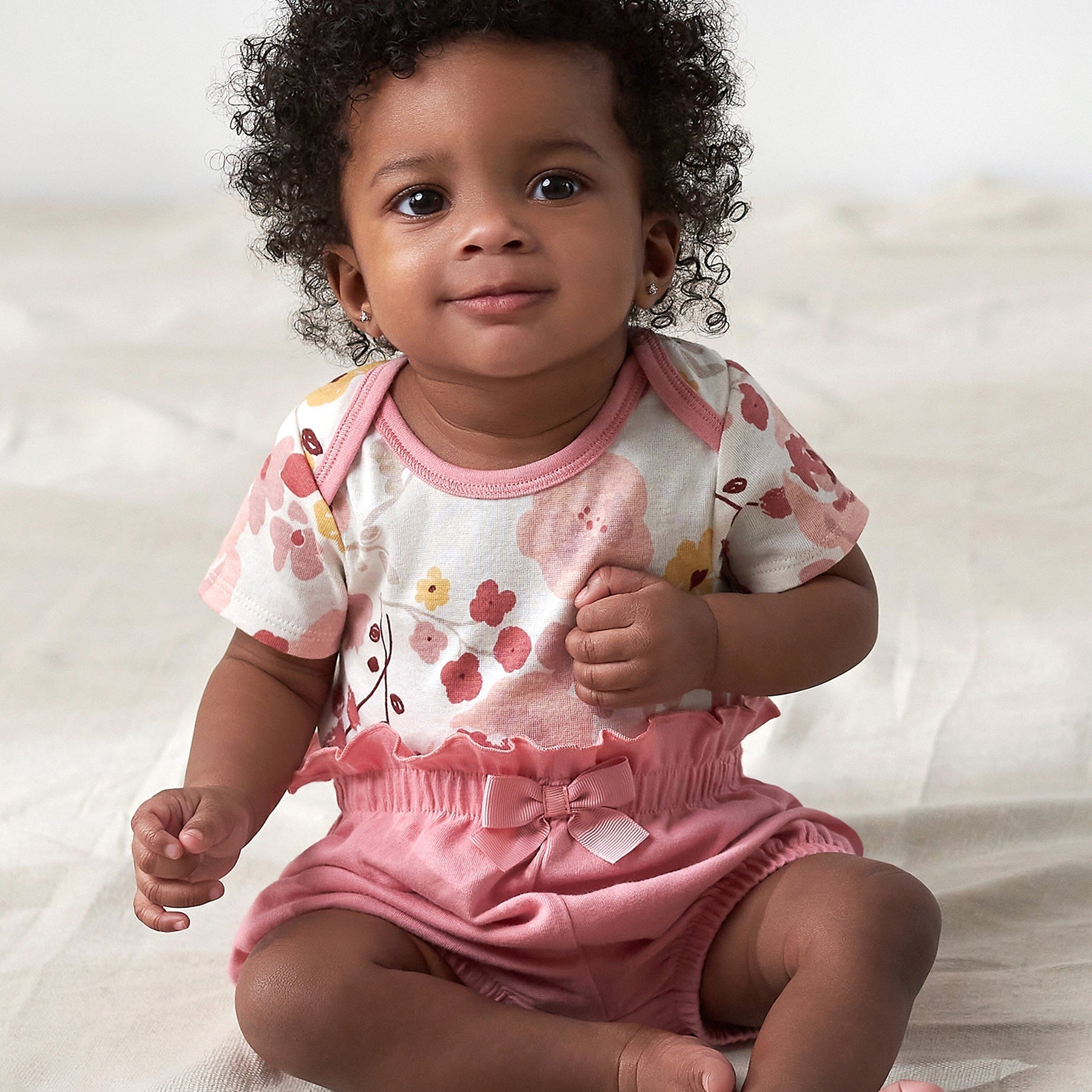 4-Pack Baby Girls Pink Floral Short Sleeve Onesies® Bodysuits – Gerber ...